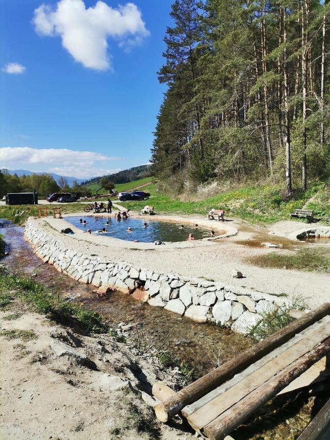 Apartman Family S Vyhladom Na Choc Lúčky Bagian luar foto